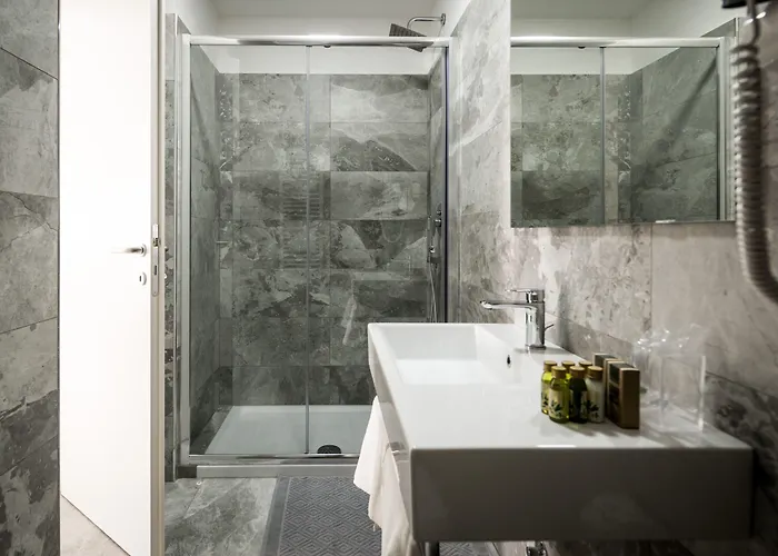 Vinci House Гостевой дом 4*