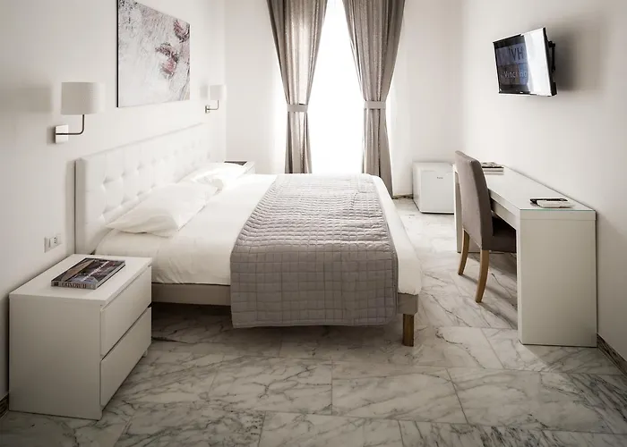 Vinci House 4*