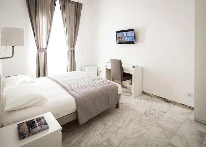 Vinci House 4*